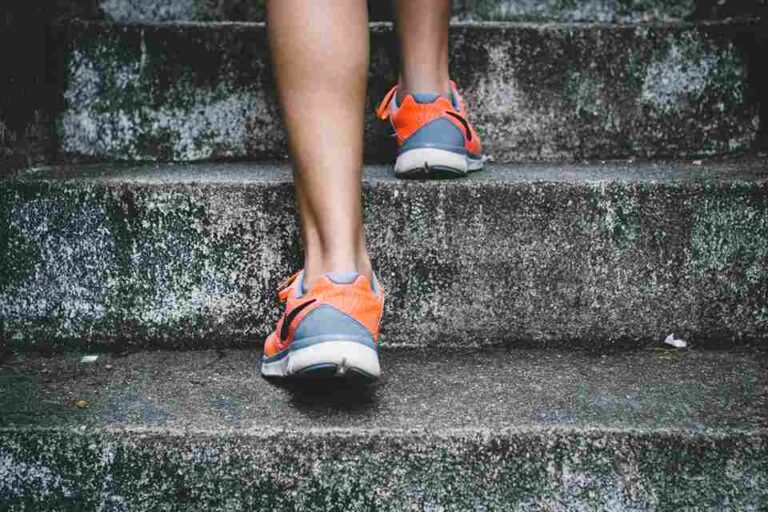 Benefits of climbing stairs daily